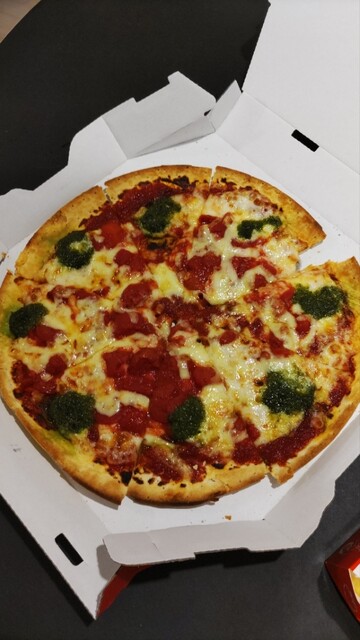 Pizza Hut Narihira Ten photo 3