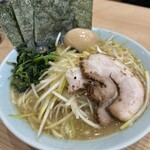 ラーメン たかし屋 - 