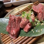 焼肉酒場ともさんかく - 