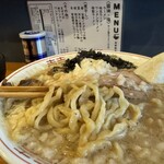 Jikasei Temomimen Suzunoki - モチモチ麺は不規則なウェーブが良い噛み心地でした