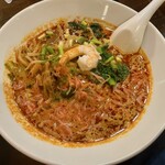 タイ料理サバイ・サバイ - トムヤムクンラーメン