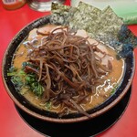 豚骨醤油ラーメン 王道家 - 