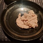 瀬里奈 - 群馬県産の特選牛リブロースのしゃぶしゃぶ肉を、スープで調理したものその１です。