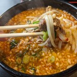 やまびこ弁天 - 牛すじうどん