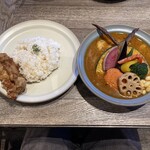 Rojiura Curry SAMURAI. - 侍ザンギ&チキン1/2と野菜(2辛)