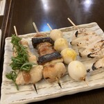 Kushiyaki Kogane - ささみ梅、ねぎま、うずら、やげん