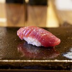 鮨 十兵衛 - 赤身漬け