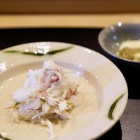 鮨 十兵衛 - 蟹身、蟹味噌をタレに