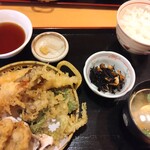 Tempura Yatenju - 期間限定：牡蠣海老天定食