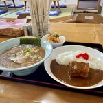 駅前旅館 - ラーメン&カレーセット（1,100円）