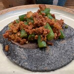 ロス タコス アスーレス - インゲンとチョリソー炒め