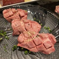 和牛とワイン 焼肉きゅうこん - 