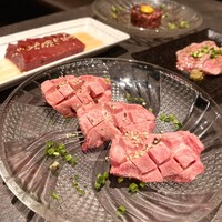和牛とワイン 焼肉きゅうこん - 