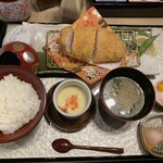 Misoya - ロースカツ膳1630円