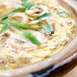 橋本食堂 - 鍋焼きラーメン(普通盛り)