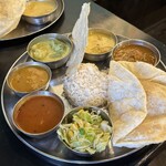 Indian Street Food & Bar GOND - 