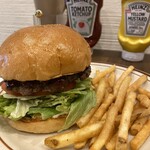 GOOD MUNCHIES 新宿御苑本店 - 