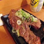 杉田もつ肉店 - 皿ナンコツ（限定10食）