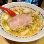 どうとんぼり 神座 - 「煮玉子ラーメン」(950円)