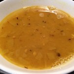 ネパール家庭料理 麦 - カレーのスープ
