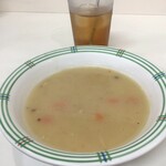 Haiwei Doraibuin - スープ