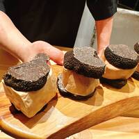 銀座 大石 - オプショナルのトリュフフォアグラサンドの料理前