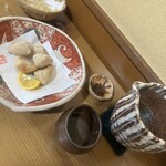 石臼挽き手打蕎麦 むら木 - えび芋のからあげと京都の地酒