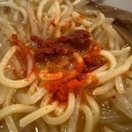 ラハメン ヤマン - 途中で辛み投入し味変