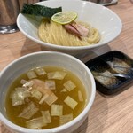 Mendokoro Nishio - 昆布水つけ麺【塩】1100円＋中盛100円