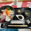 Jeiefu Oomi Chokubaisho - 海鮮丼￥1100
                by masakun 