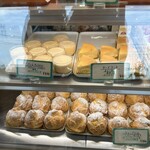 ラ・ペッシュ - 陳列