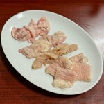 焼肉幸泉 - シマチョウ・ミノ・ギャラ・ノドナンコツ