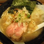 すごい煮干ラーメン凪 新宿ゴールデン街店本館