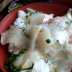 活魚問屋 海寶 - 宇和島鯛めし（950円）柔らかい食感は卵かけご飯にあいます