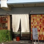 蕎麦 木曽路 - マンションの1階なのでわかりにくいですが、なかなかいい雰囲気です