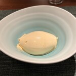 蒼 - 比内地鶏卵と花の香酒造赤酒のアイスクリーム