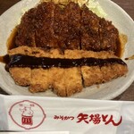 名古屋名物 みそかつ 矢場とん - 既にベチャベチャ