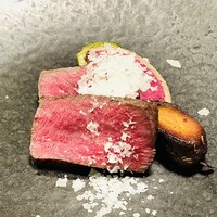 オッジ ダルマット 西麻布店 - 山形牛の炭焼き