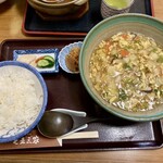 七五三家 - オーダーのあんかけきしめん➕ごはん　熱々