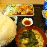定食の店 牛太郎 - チキン照り焼き定食(2013/11/24)