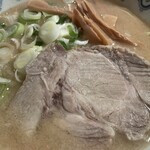 とんぴととりの光龍益 - ラーメン（塩煮豚）