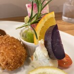 TSUMUGI Kitchen - お洒落サラダ