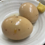 Taishuusakaba Kadosuzu - 煮卵　1個100円