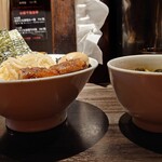 カラシビ味噌らー麺 鬼金棒 - 