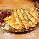 Robata To Oden Koronagirai - 