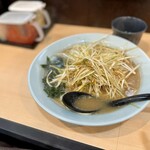 ラーメンショップ八峯 - 料理写真: