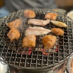 七輪炭火焼肉 味ん味ん - 