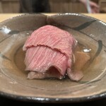 にくの匠 三芳 - 近江 岡崎牧場 但馬牛 58ヶ月肥育サーロインと
      徳島天恵菇 椎茸のしゃぶしゃぶ