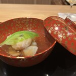 にくの匠 三芳 - 新焼き月光百合根と月光百合根饅頭の椀物