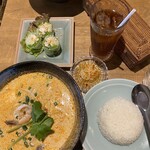 タイ屋台料理＆ヌードル オシャ - 